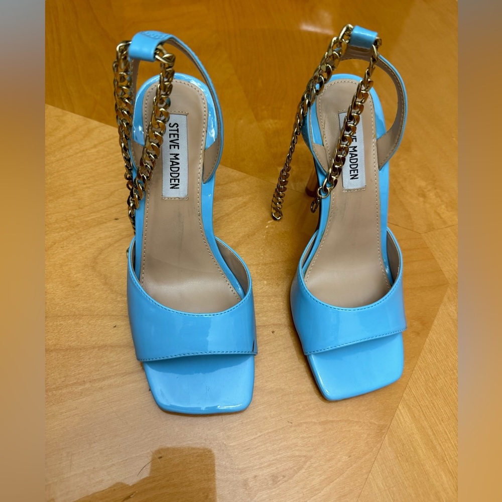 Steve Madden new without tags heels.